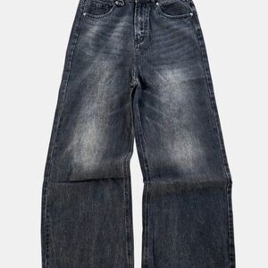Stylish Wide-Leg mens jeans